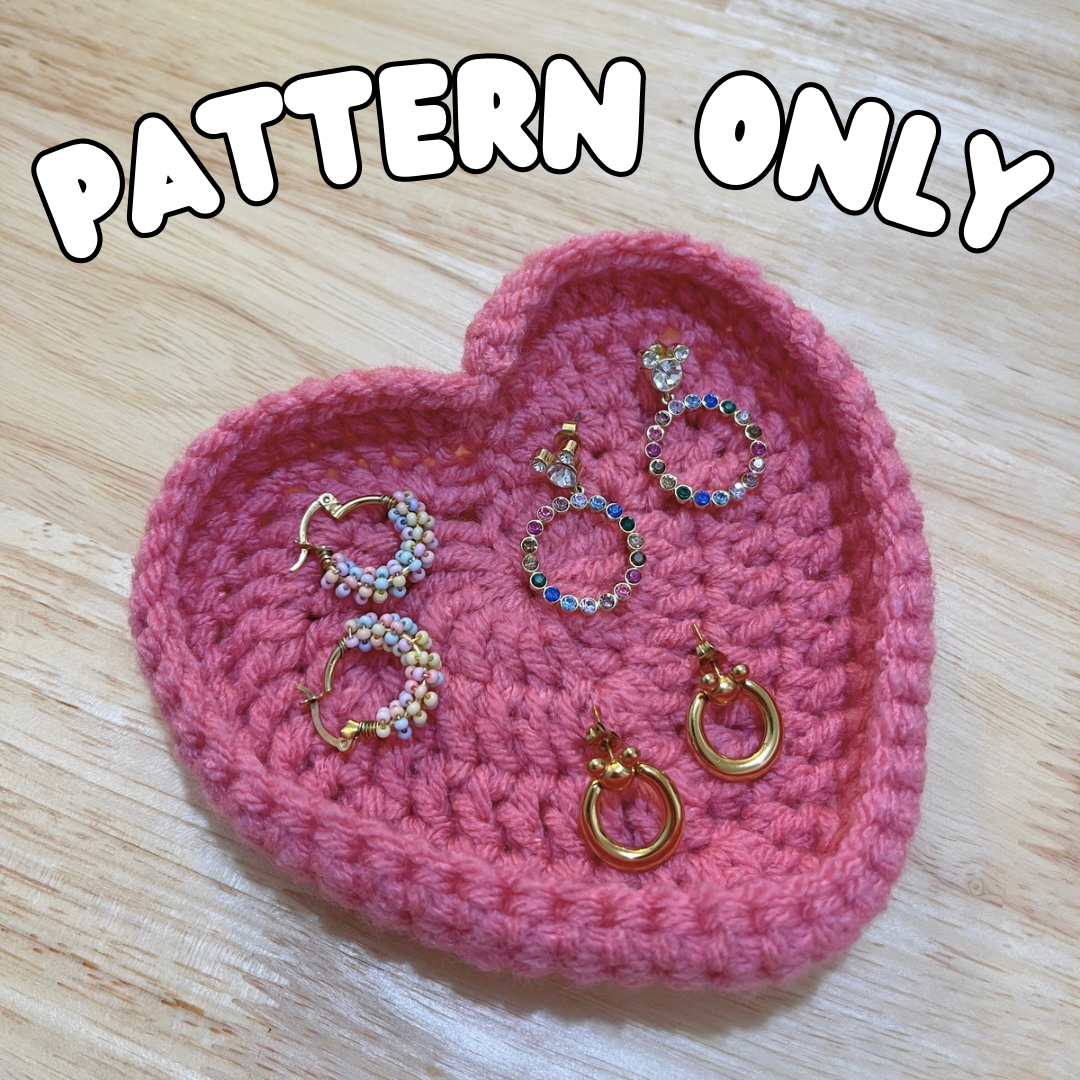 Crochet Heart Trinket Tray PATTERN