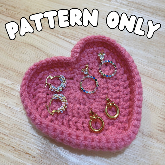 Crochet Heart Trinket Tray PATTERN